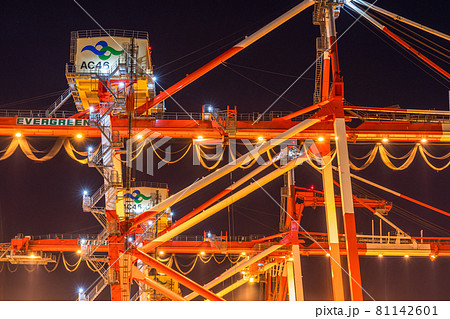 《東京都》コンテナヤード・青海コンテナ埠頭 81142601
