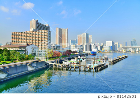 港南大橋/京浜運河より五色橋方面を望む(東京都港区)【2020.11】 港南大橋/京浜運河より五色橋方面を望む(東京都港区)【2020.11】 81142801