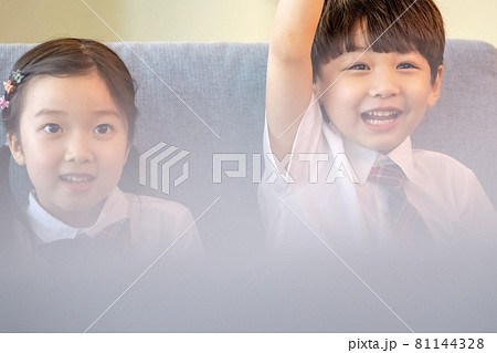 子供 遊び 歓声 81144328