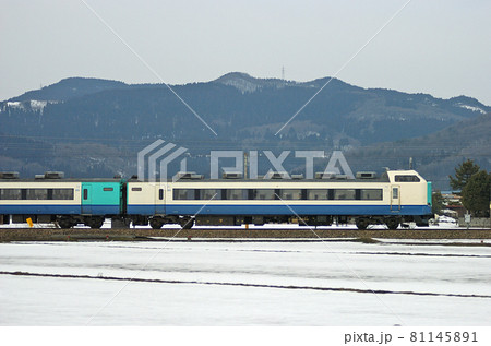 北陸本線 石動-福岡 JR東日本 485系 R22編成 ⑥ クハ481-3348(新潟) 山側 北陸本線 石動-福岡 JR東日本 485系 R22編成 ⑥ クハ481-3348(新潟) 山側 81145891