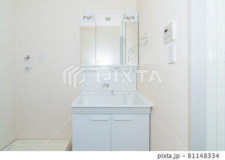 洗面所 洗面化粧台 洗濯機パン 洗面所 洗面化粧台 洗濯機パン 81148334