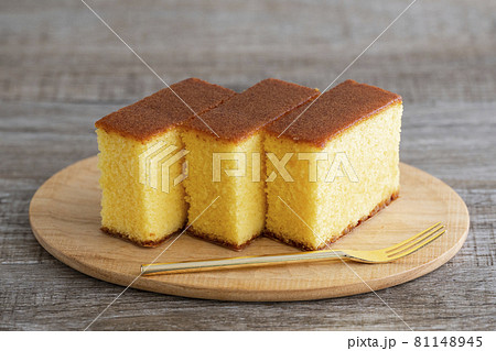 カステラ　菓子　おやつ　スイーツ　焼き菓子 81148945