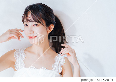 女性 ビューティー 女性 ビューティー 81152014