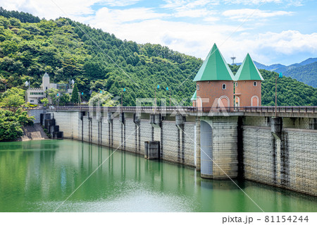 夏の鳴淵ダム 福岡県篠栗町 夏の鳴淵ダム 福岡県篠栗町 81154244