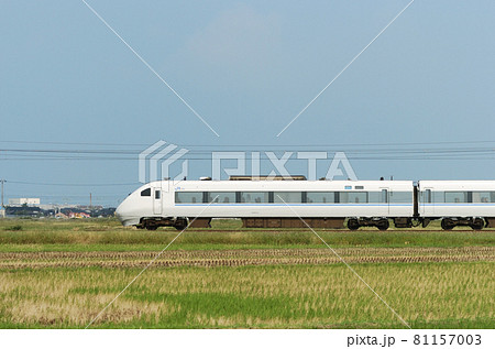 北陸本線　美川ー加賀笠間　JR西日本　681系　T02編成　①　クロ681-2（金沢）　山側 81157003