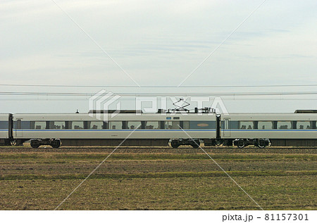 北陸本線　美川ー加賀笠間　JR西日本　681系　T03編成　②　サハ680-6（金沢）　山側 81157301