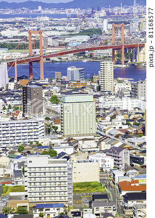 高塔山からの眺望　美しい若戸大橋（福岡県北九州市） 81168577