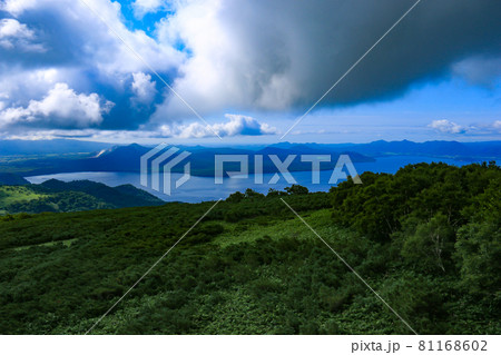 北海道の夏 藻琴山山頂からの屈斜路湖の眺望の写真素材