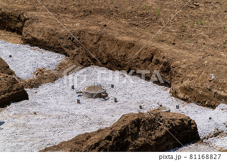 砕石転圧　杭頭レベル 81168827