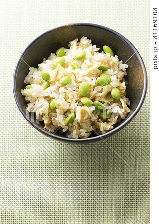 枝豆と油揚げの炊き込みご飯16 枝豆と油揚げの炊き込みご飯16 81169108