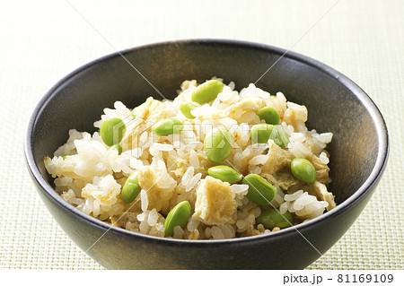 枝豆と油揚げの炊き込みご飯17 81169109