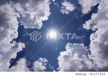 Sun light flare and Building motions clouds fluffy clouds sky Cloudscape cloudy Concept nature background and Travel Website Environment. 81171322