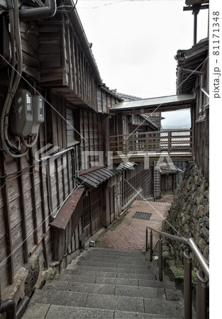 伊勢古市 81171348