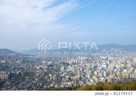 長崎市の夕景 81174517