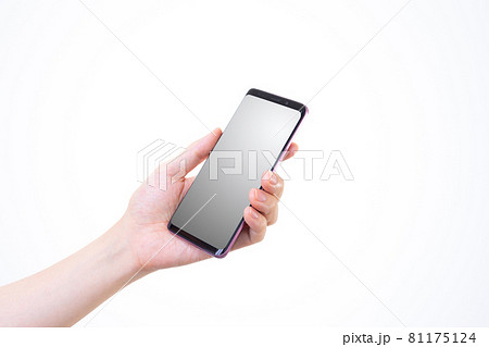 スマートフォン　手　画面パス付き 81175124
