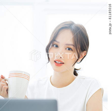 Asian businesswoman 81185016