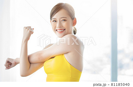 Woman fitness Woman fitness 81185040