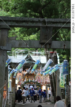 輪抜け様に願いをこめて① 輪抜け様に願いをこめて① 81187861
