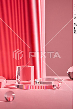Product display podium crystal on pink background 81195266