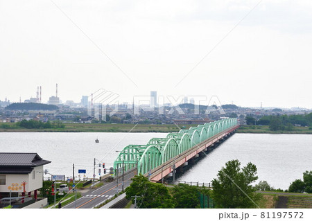 あかしや公園から松浜橋を望む(新潟県) あかしや公園から松浜橋を望む(新潟県) 81197572