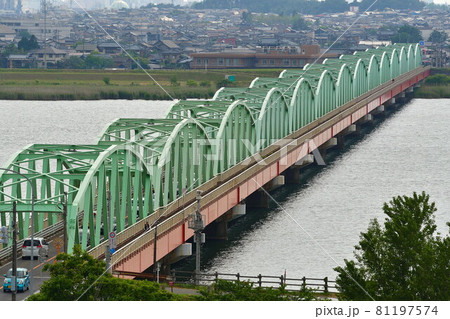 あかしや公園から松浜橋を望む(新潟県) あかしや公園から松浜橋を望む(新潟県) 81197574