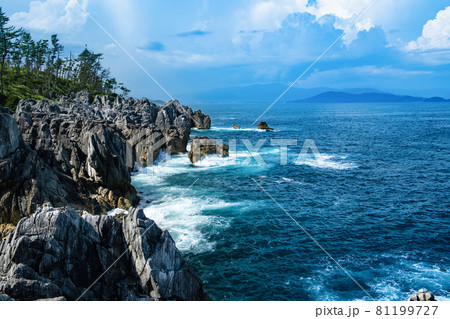 三陸復興国立公園にある唐桑半島の巨釜半造の半造 三陸復興国立公園にある唐桑半島の巨釜半造の半造 81199727