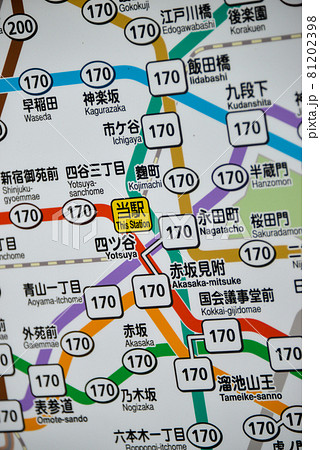 東京メトロ四ツ谷駅のきっぷ運賃表 81202398