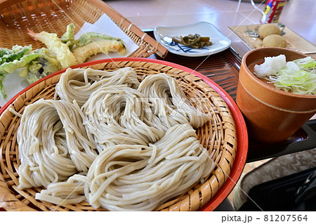 戸隠そば（ざるそば） 81207564