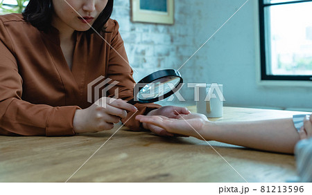 Image photo Image photo 81213596
