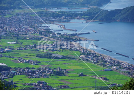 徳島県板野町 大坂峠展望台から相生の町を望む 徳島県板野町 大坂峠展望台から相生の町を望む 81214235