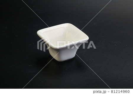 White proclean bowl for serving 81214960