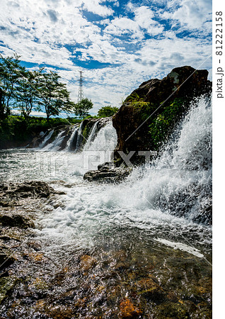 布橋十二ヶ滝（ぬのはしじゅうにがたき）／石川県小松市　西尾地区／8月撮影 81222158