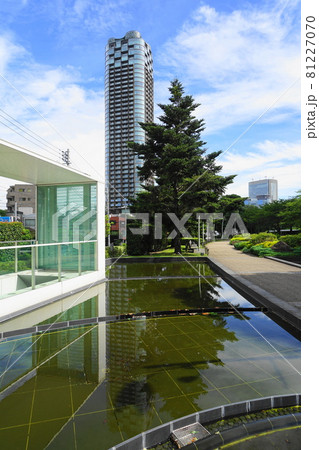 8月 港区492パークコート赤坂檜町ザタワーと檜町公園 8月 港区492パークコート赤坂檜町ザタワーと檜町公園 81227070