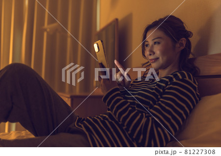 女性の暮らし 女性の暮らし 81227308