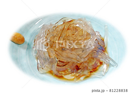 家庭的で素朴な「ところてん」水彩画風  絵手紙 81228838