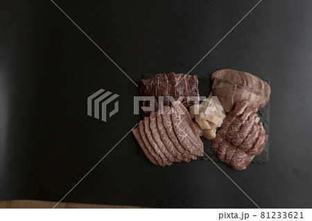 焼肉盛り合わせ　数種類　5種類　焼肉セット　バーベキューセット 81233621