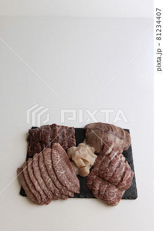 焼肉盛り合わせ　焼肉セット　バーベキューセット　数種類　複数　5種類 81234407