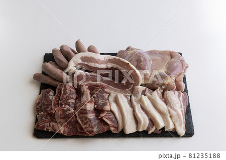 焼き肉　お肉　焼肉盛り合わせ　焼肉セット　バーベキューセット　バーベキュー　数種類　5種類　多種類 81235188