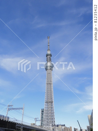 東京スカイツリーを望む街並み 東京スカイツリーを望む街並み 81235412