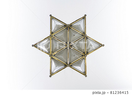 シャンデリア シャンデリア 81236415