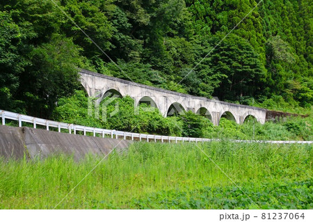 只見線・細越拱橋・めがね橋(福島県・三島町) 只見線・細越拱橋・めがね橋(福島県・三島町) 81237064