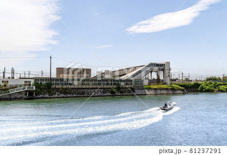 JR東海道線の新居町駅／北口 81237291