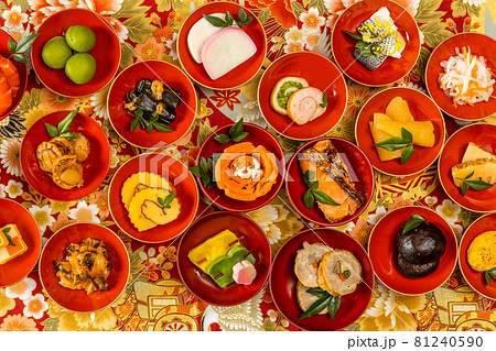 典型的なおせち料理　Japanese food  New Year dishes (OSECHI) 81240590