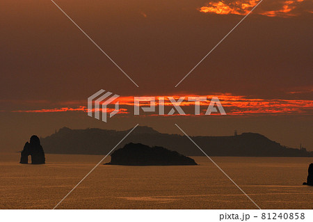 五島灘、角力灘、大角力の夕景 81240858
