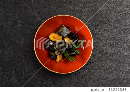 典型的なおせち料理　Japanese food  New Year dishes (OSECHI) 81241383