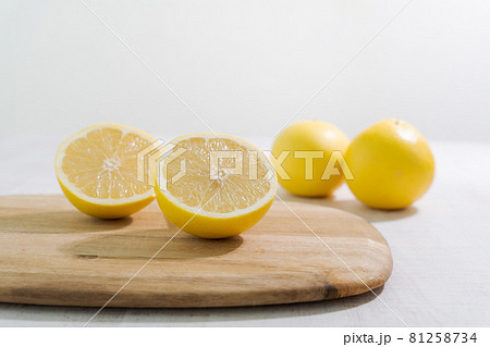 グレープフルーツ　果物 81258734