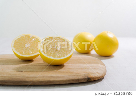 グレープフルーツ　果物 81258736