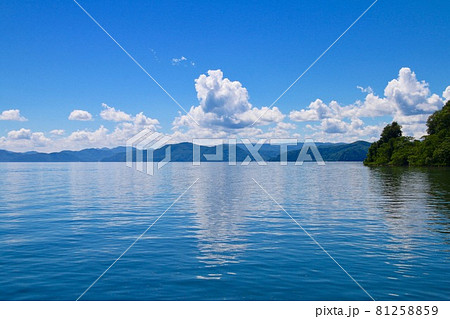 猪苗代湖・夏(福島県・猪苗代町・長浜) 猪苗代湖・夏(福島県・猪苗代町・長浜) 81258859