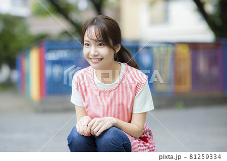 保育士　公園 81259334