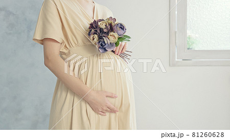 妊婦イメージ マタニティフォト 妊婦イメージ マタニティフォト 81260628